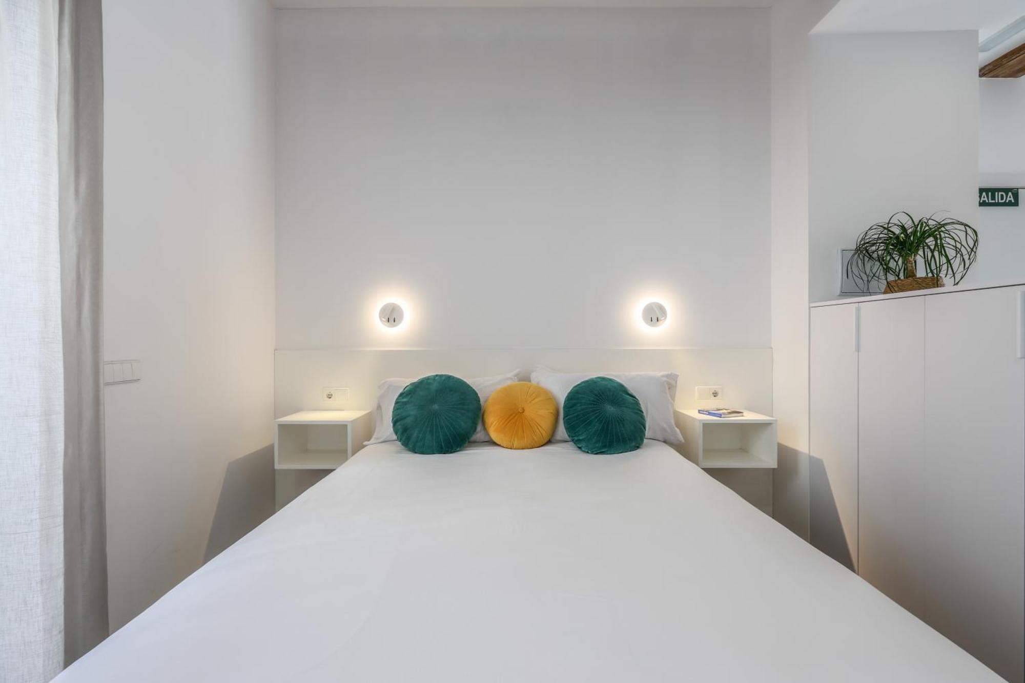 Amazinn Places Evi Apartments バレンシア エクステリア 写真